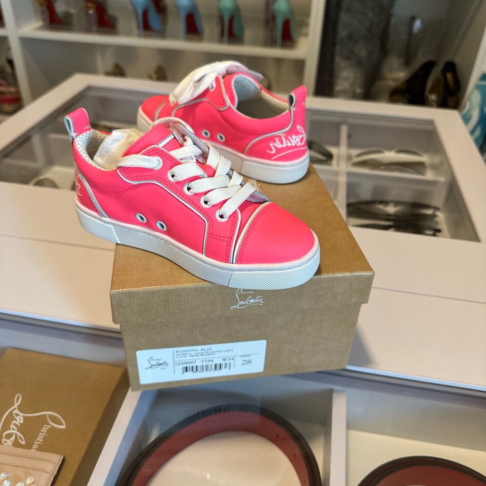 NEW W/ RECEIPT Christian Louboutin Kids Toddler Funnyto Neon Pink Sneakers EU28
